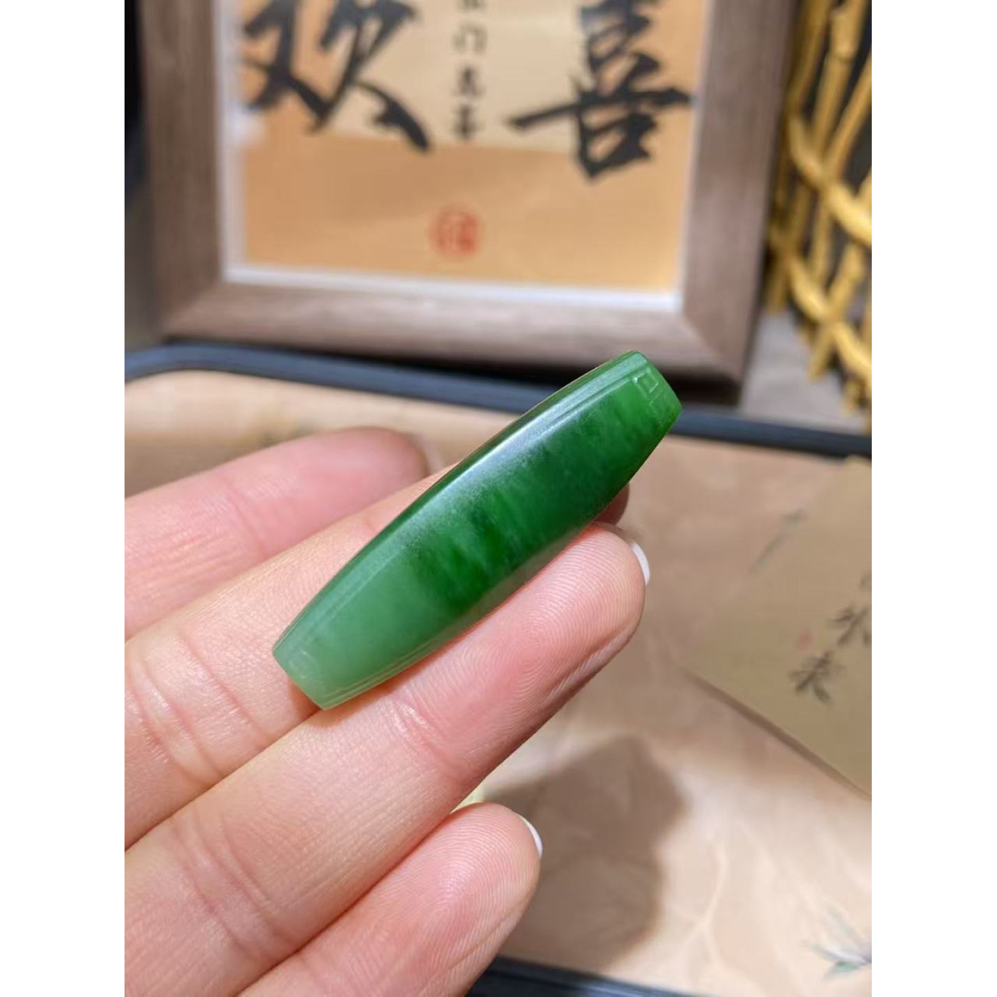 和田玉｜俄碧七号矿老料碧玉勒子吊坠41*11.8mm左右2000聚红皮的老