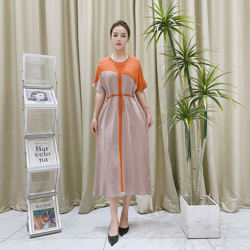 9389卡其橙无缝拼色长款提花针织连衣裙收腰显瘦设计师优雅时尚