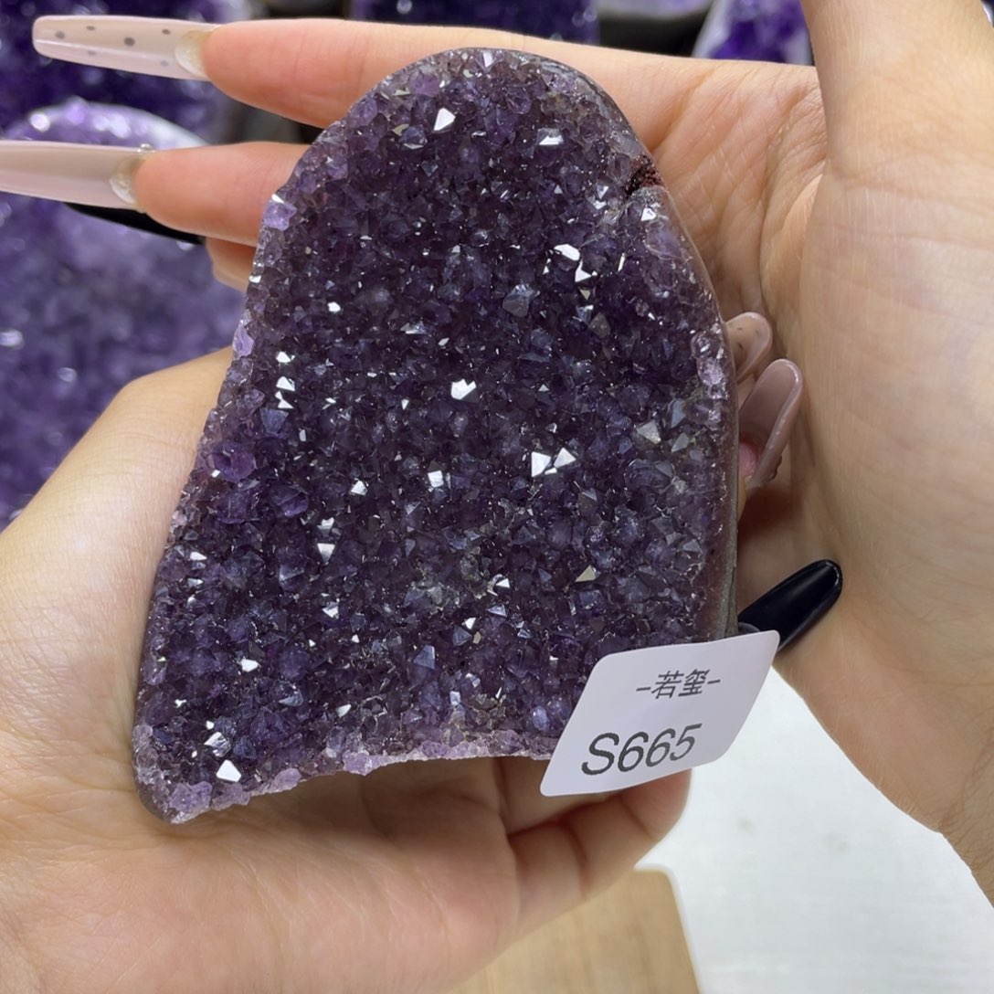 未镶嵌紫晶大型摆件（非配饰）乌拉圭紫水晶摆件S665