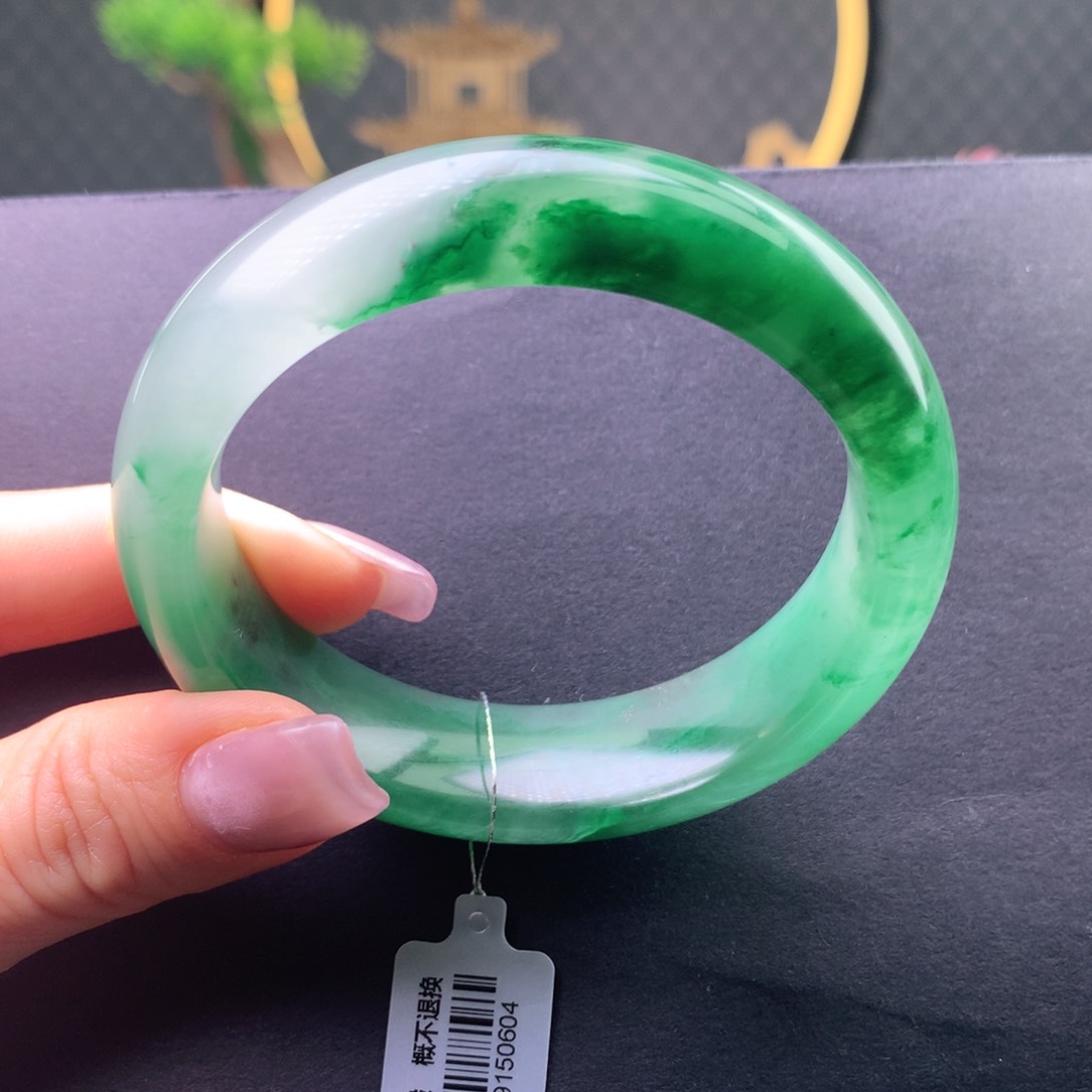 石英质玉手镯未镶嵌＊***＊