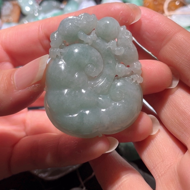 【闪购商品】翡翠颈饰未镶嵌天然翡翠