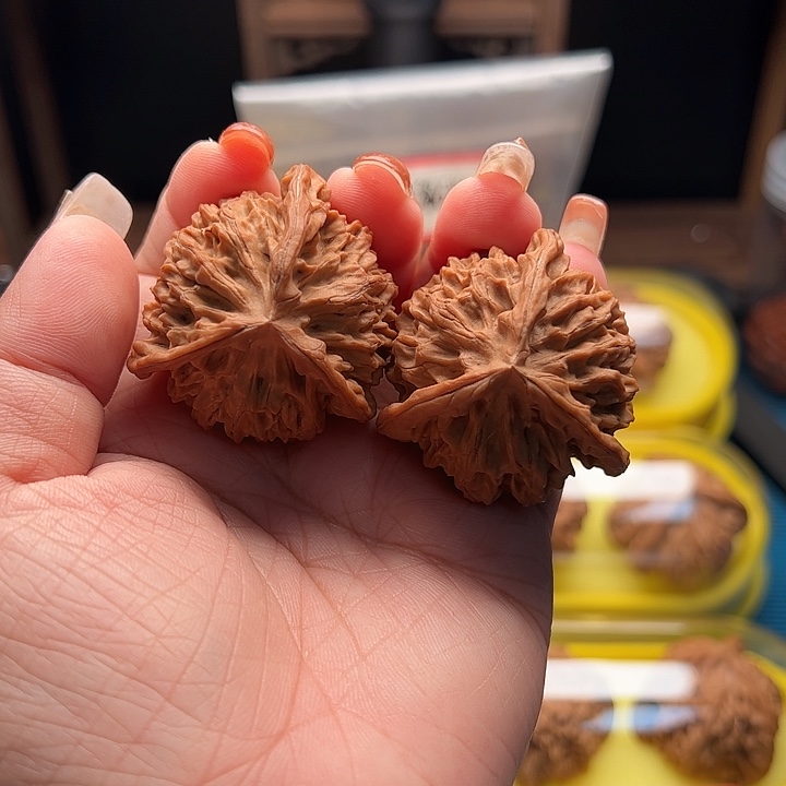 吊坠文玩核桃秦闷三棱 全品