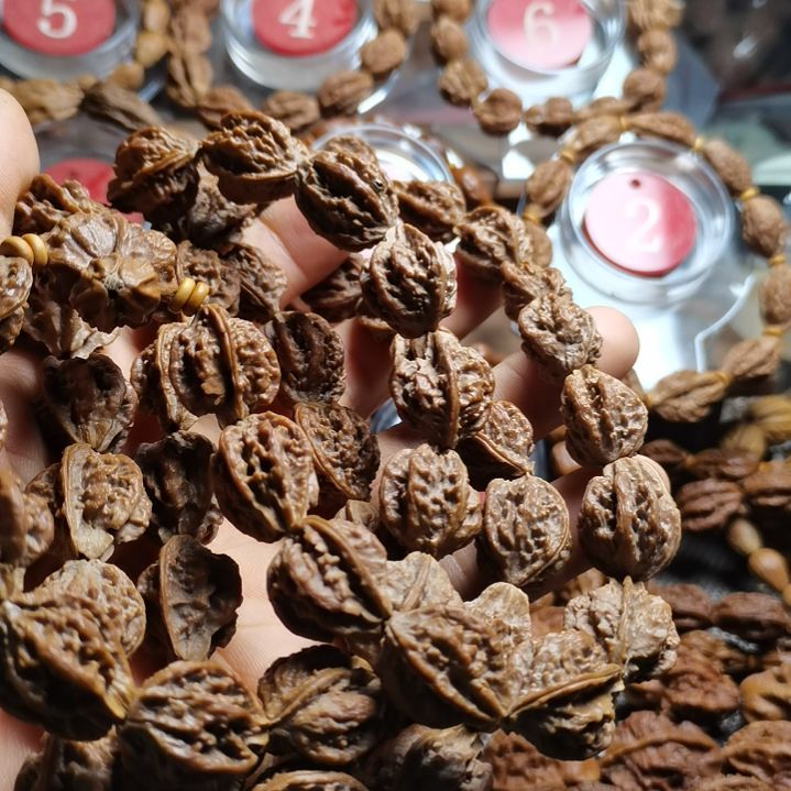 文玩核桃吊坠东北秋子异型核桃20