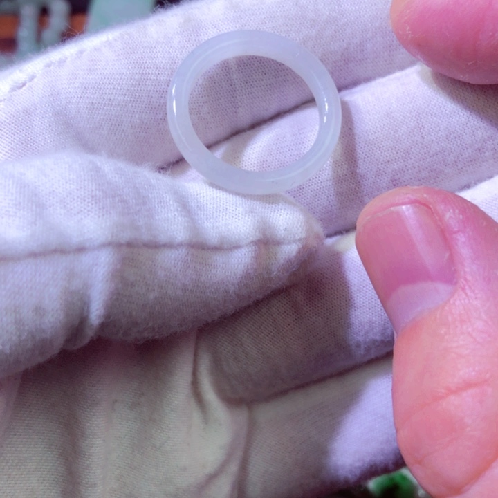 翡翠未镶嵌颈饰天然a货翡翠