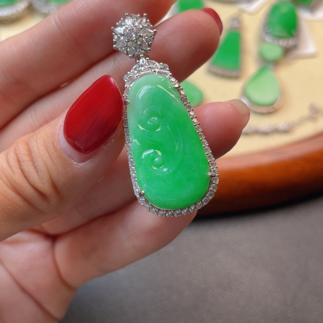 翡翠吊坠(不含链)银S925镶嵌