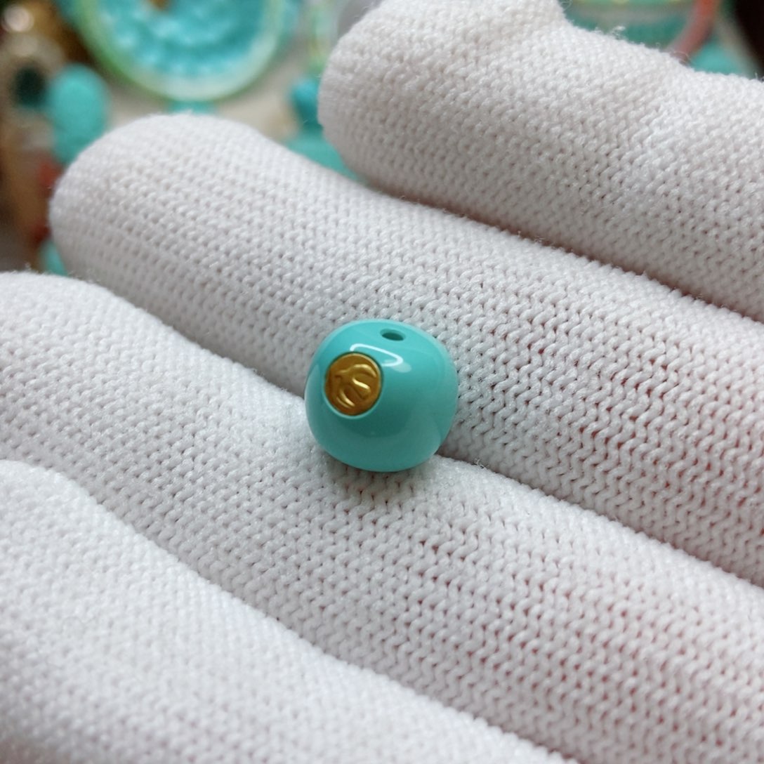 绿松石珠子未镶嵌