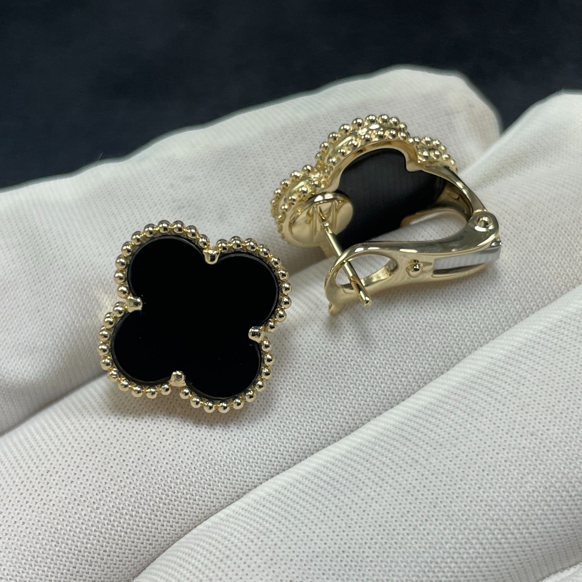 （双12）18k金单花黑玛瑙耳拍    多样性发一对