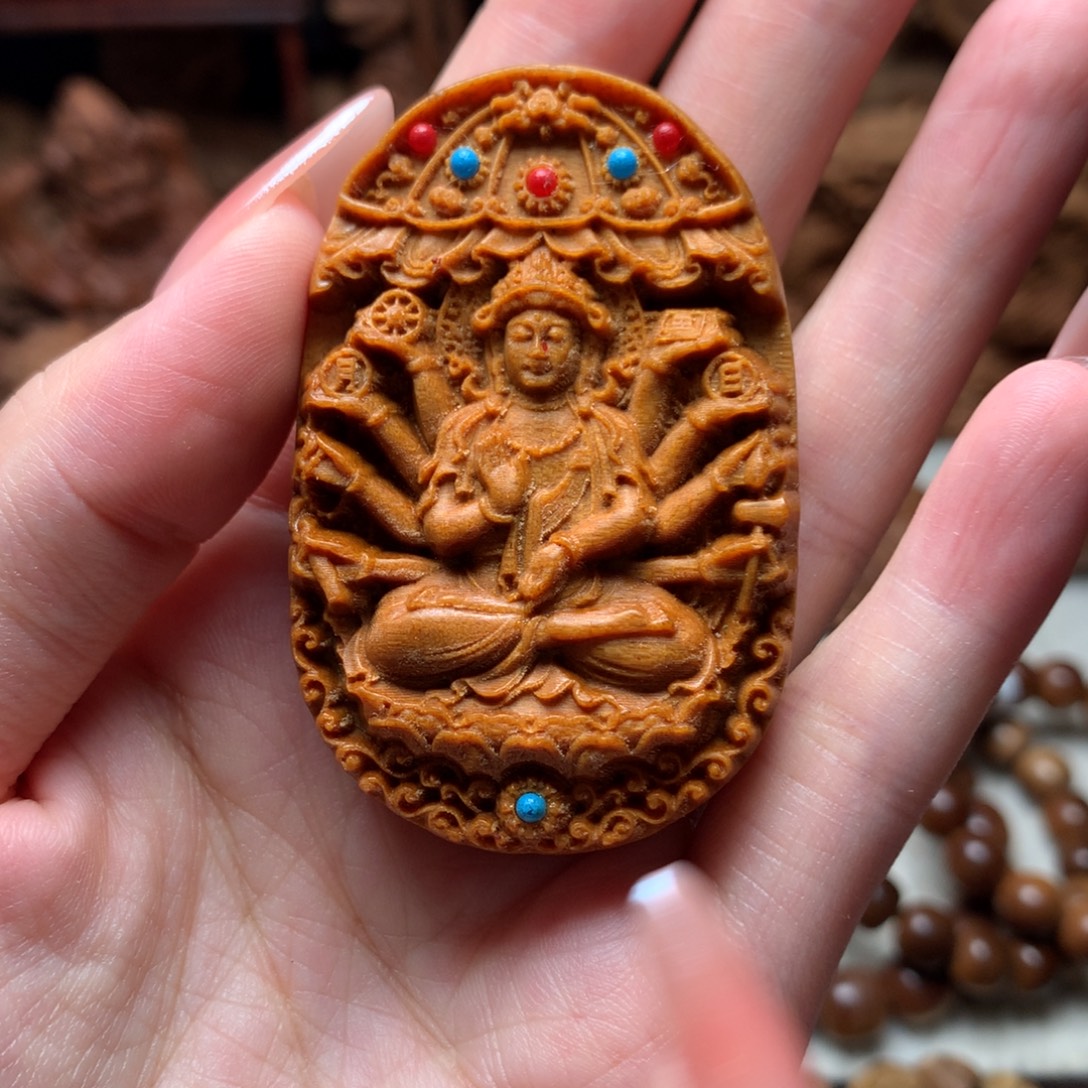 檀香木吊坠老山檀香千手牌