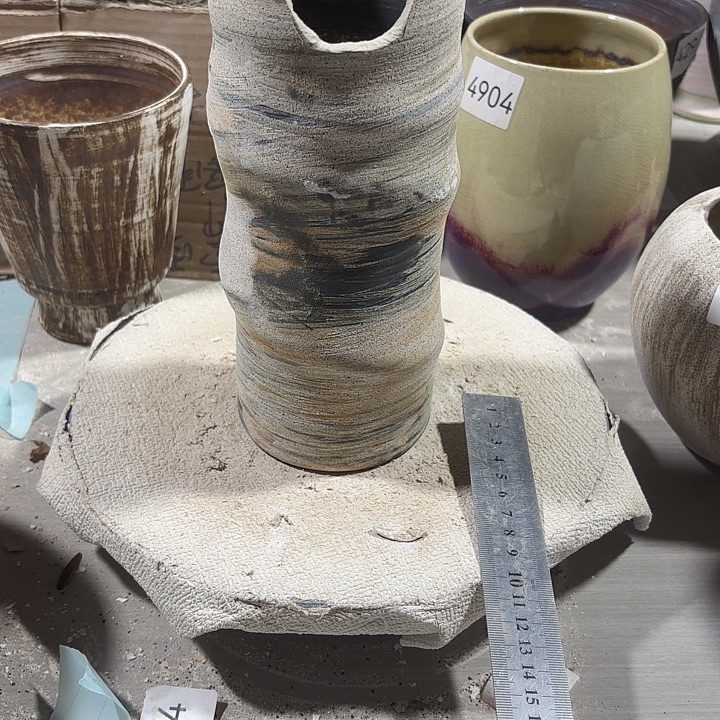 陶摆件高22，口8，无孔，1111