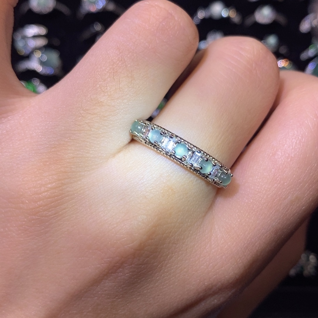 翡翠未镶嵌颈饰天然