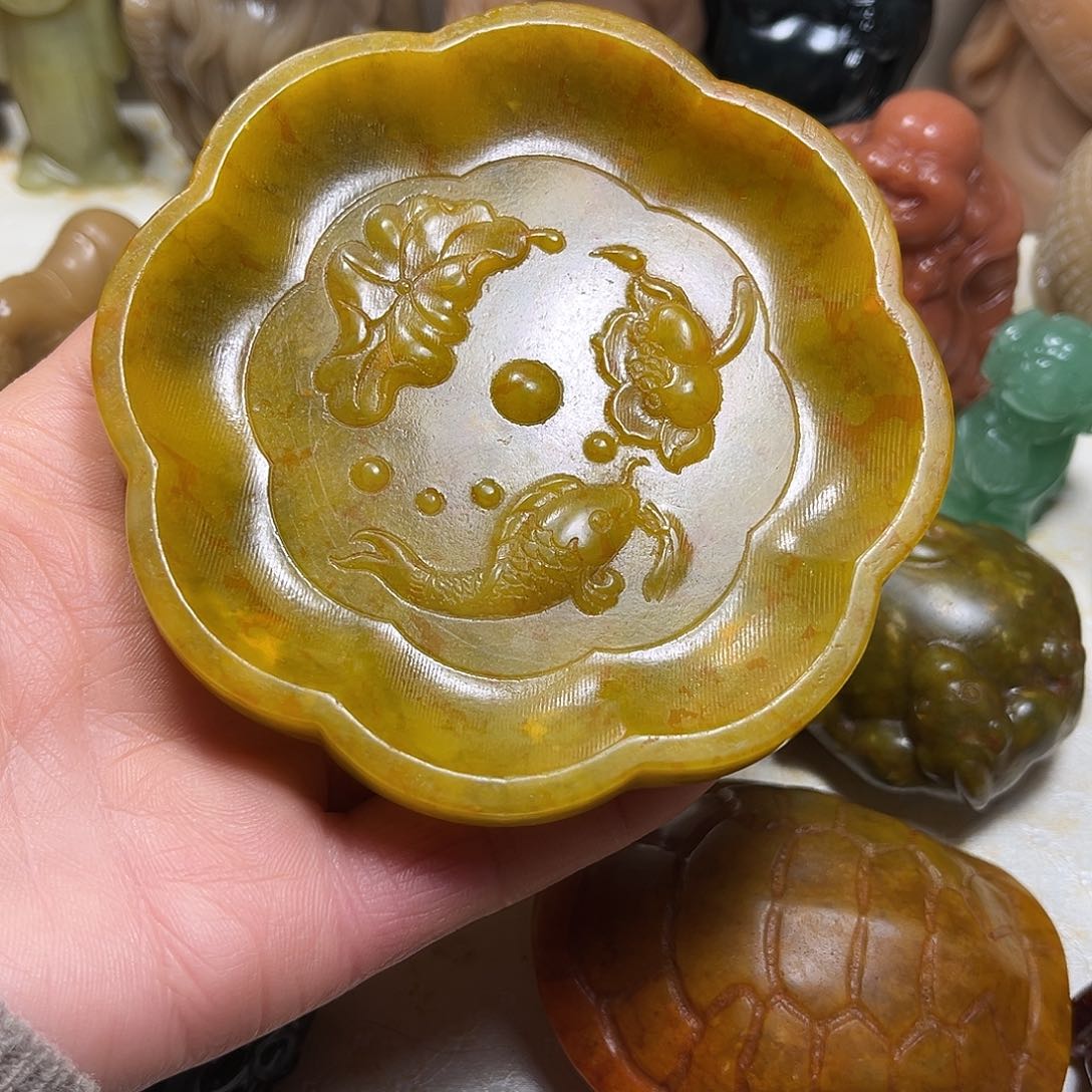 白玉菩提吊坠白玉菩提吊坠