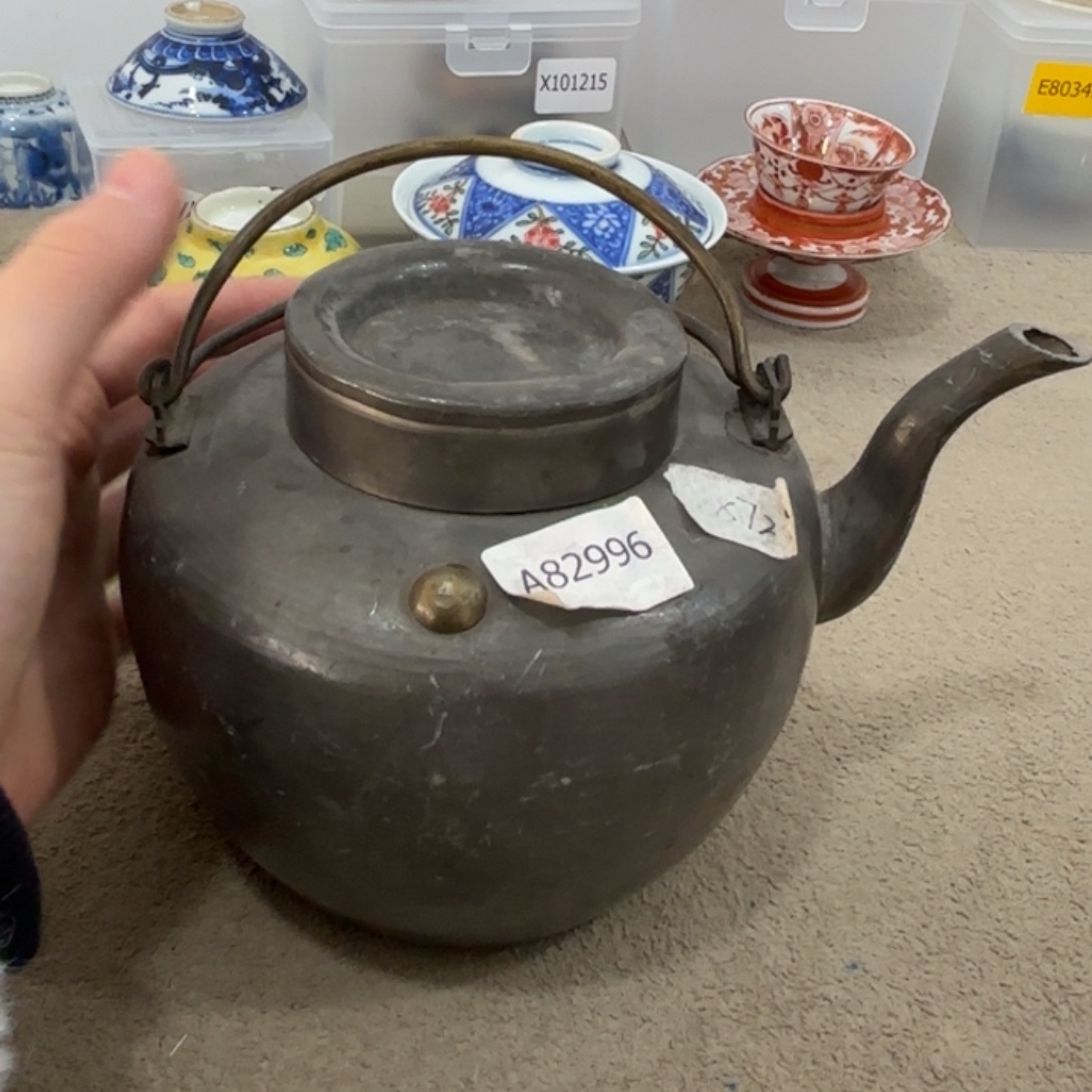 瓷片非常好看漂亮的物品 