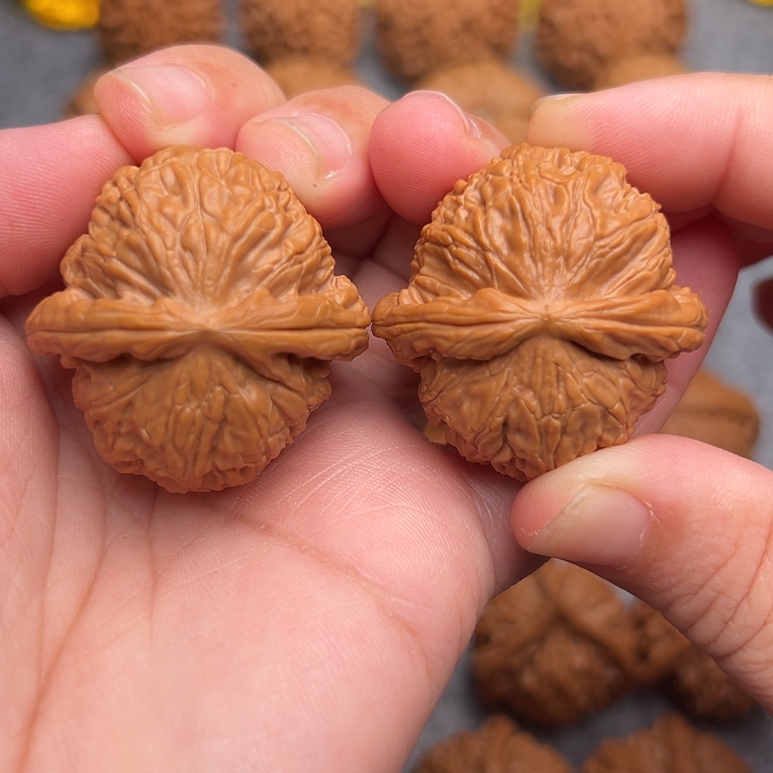 文玩核桃把件我****烂38精品白狮子