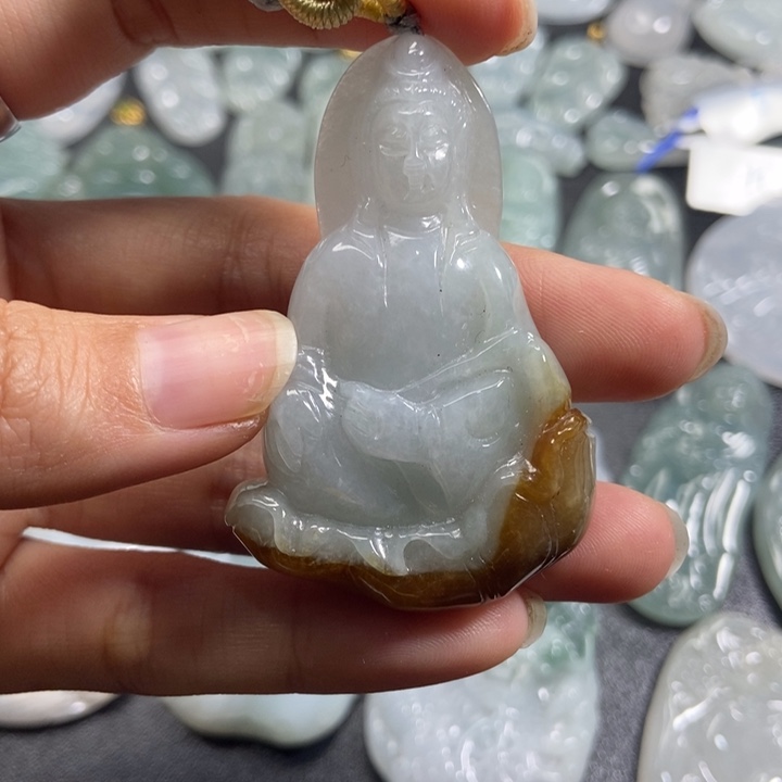 翡翠未镶嵌颈饰缅甸A货翡翠挂件