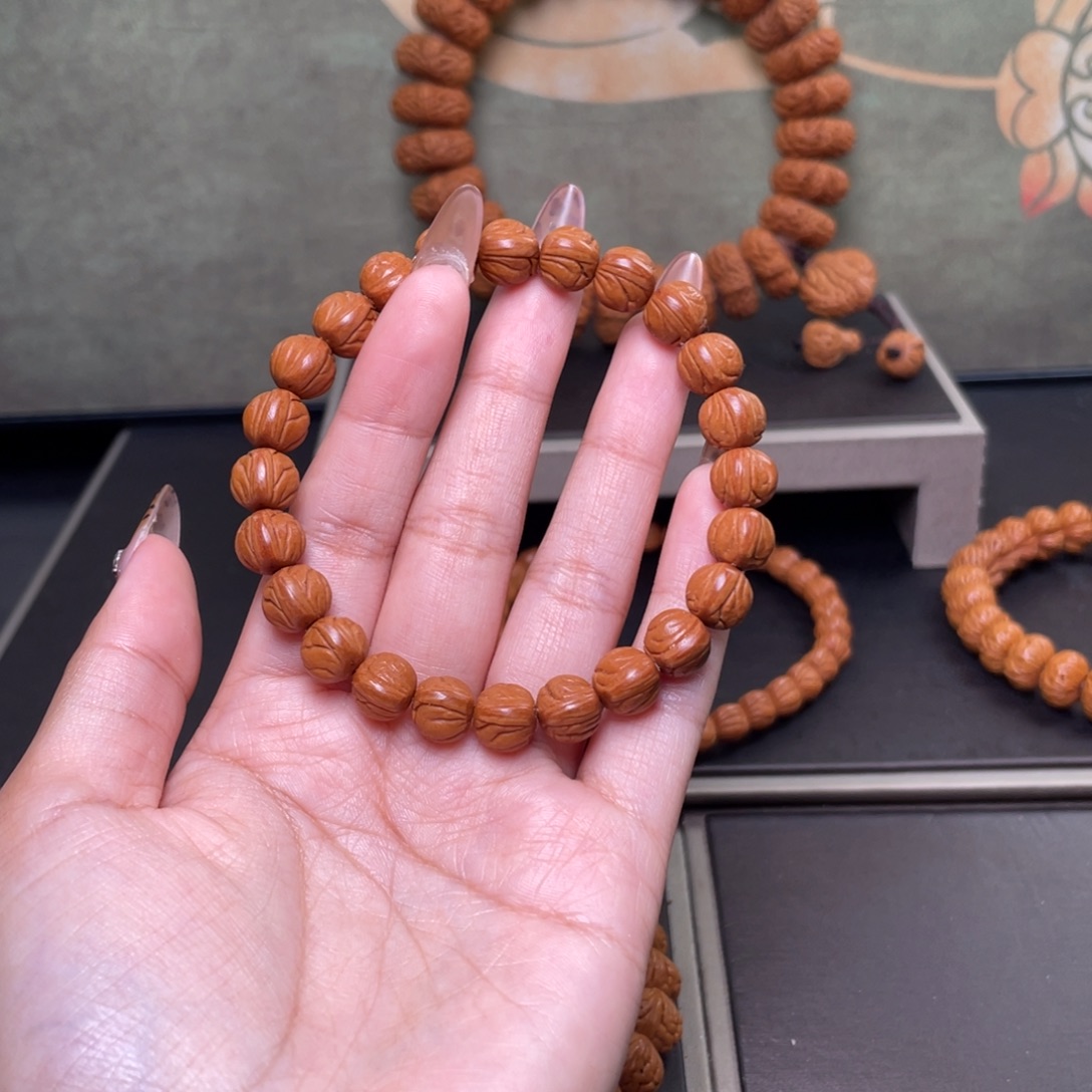 自***息桃核吊坠10玉龙脊