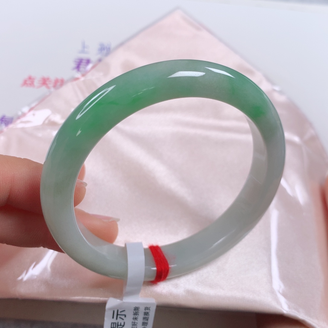 未镶嵌手镯翡翠 正圈②③⑧阳绿半山水