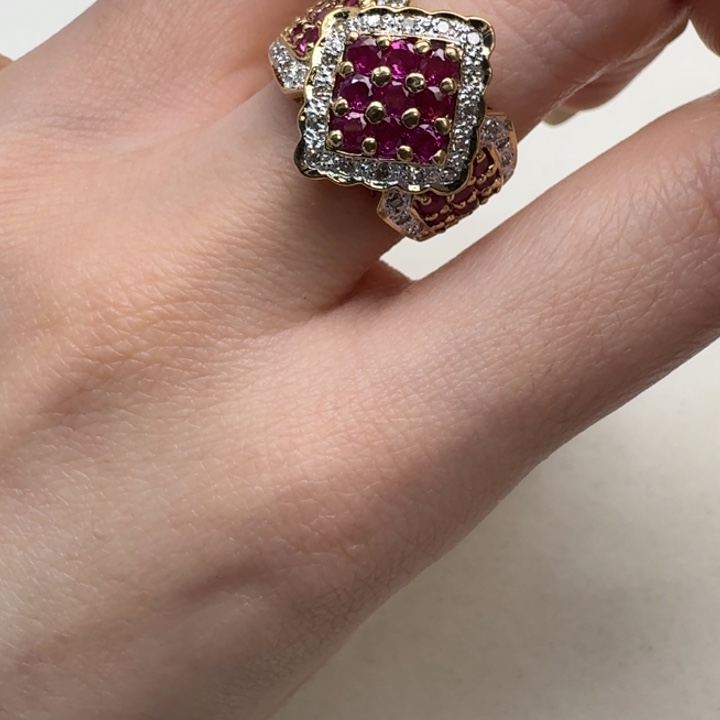 红宝石戒指未镶嵌