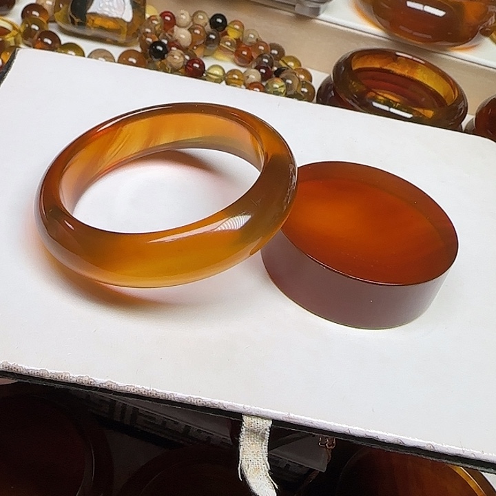 未镶嵌琥珀手镯冬*天然缅甸琥珀金棕红蜜手镯55圈