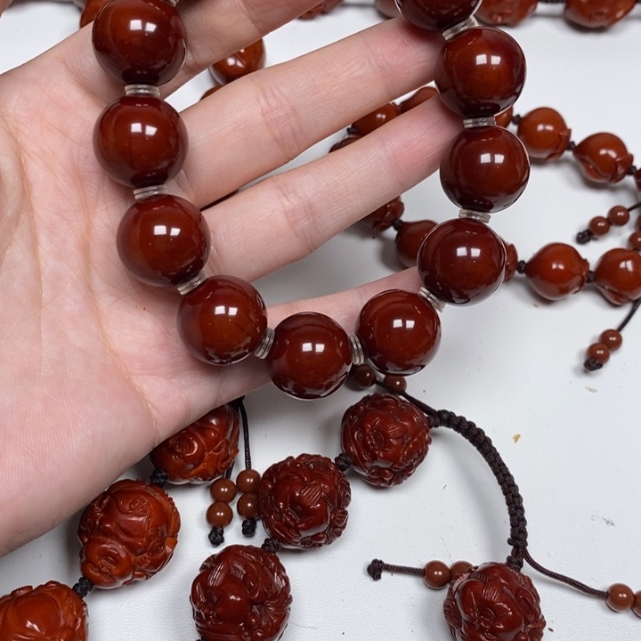 嘿****橄榄核雕刻工艺的发展