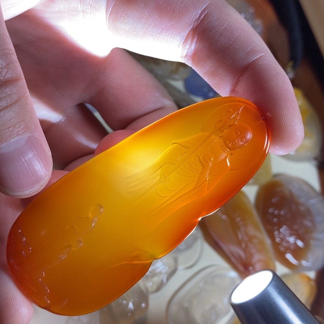 玛瑙/玉髓未镶嵌颈饰玛瑙地藏王菩萨