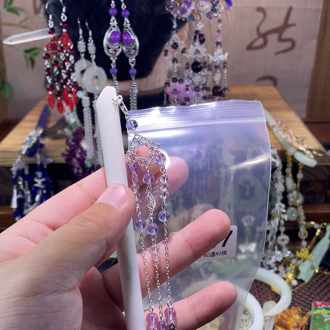 点***点蛇纹石玉未镶嵌发饰