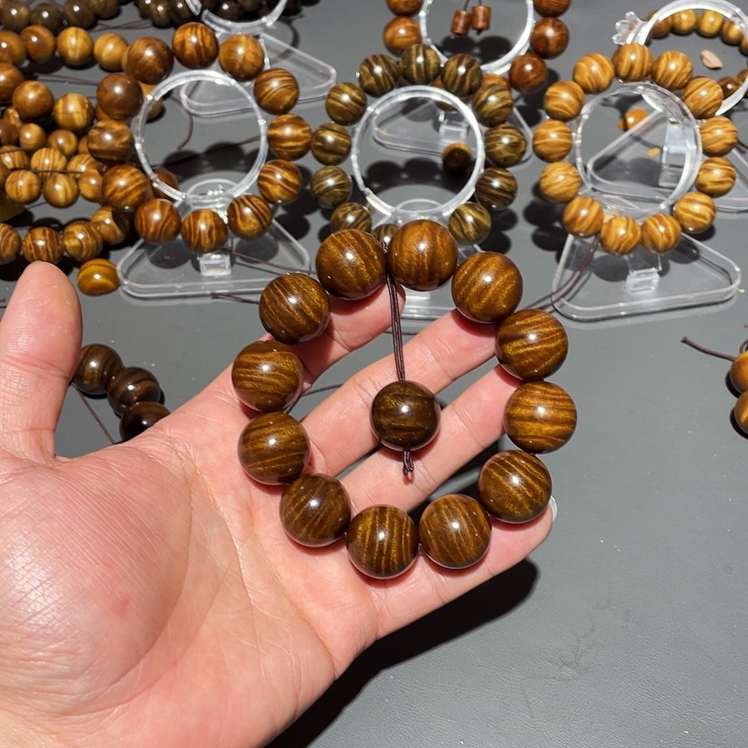 n***s手串/手链楠木（金丝楠）
