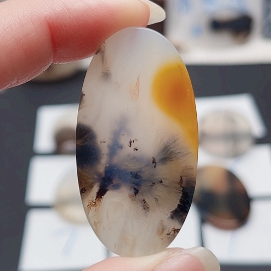 玛瑙/玉髓珠宝奇石未镶嵌