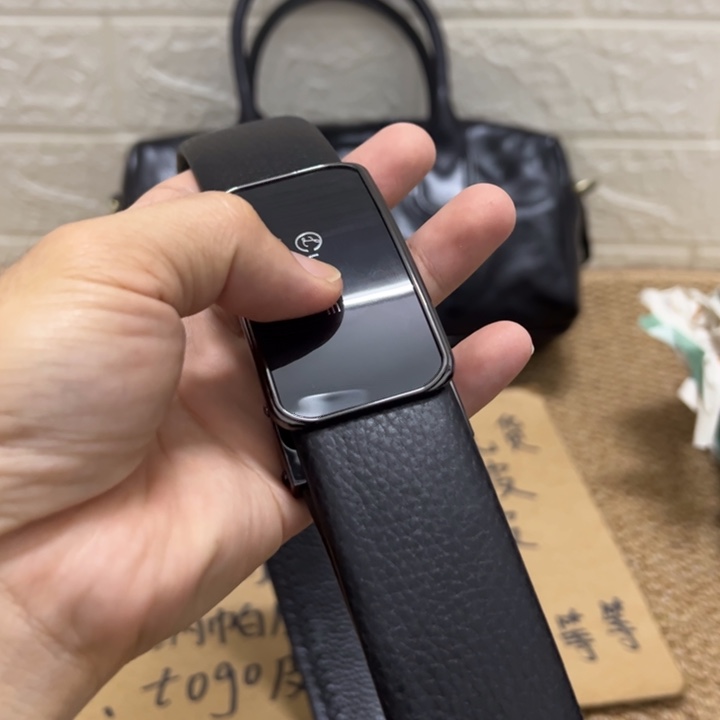 头层牛皮真皮包包