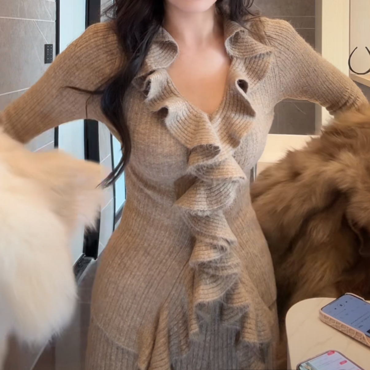 【自带气场】轻奢法式轻熟风纯色针织衫女秋冬新款时尚洋气套头上衣