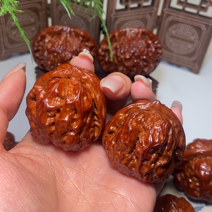 王***海文玩核桃吊坠蛤蟆头42蛤蟆头