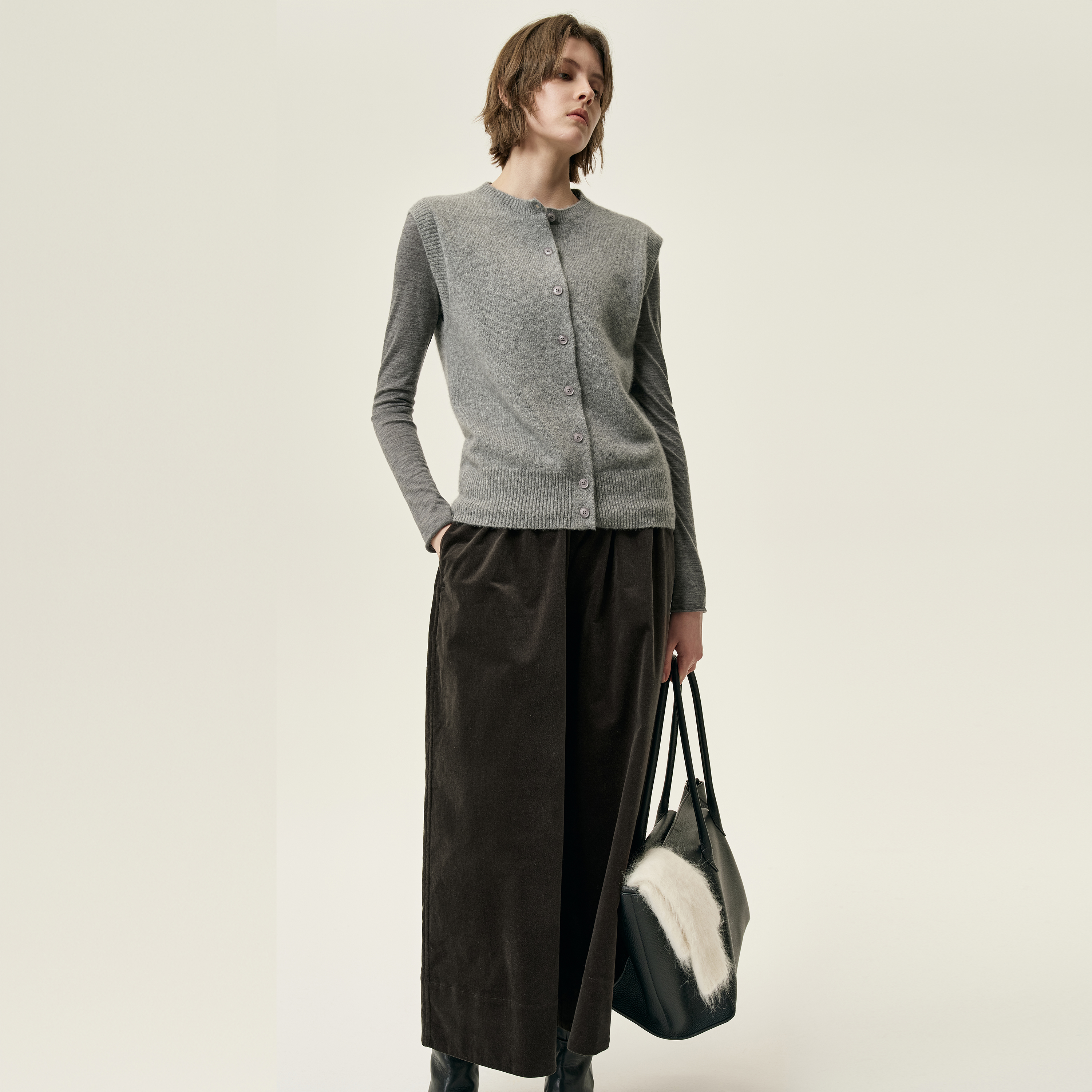 白弓奢品源料绵羊毛+山羊绒極简设计感毛衣马甲背心女秋冬季55359