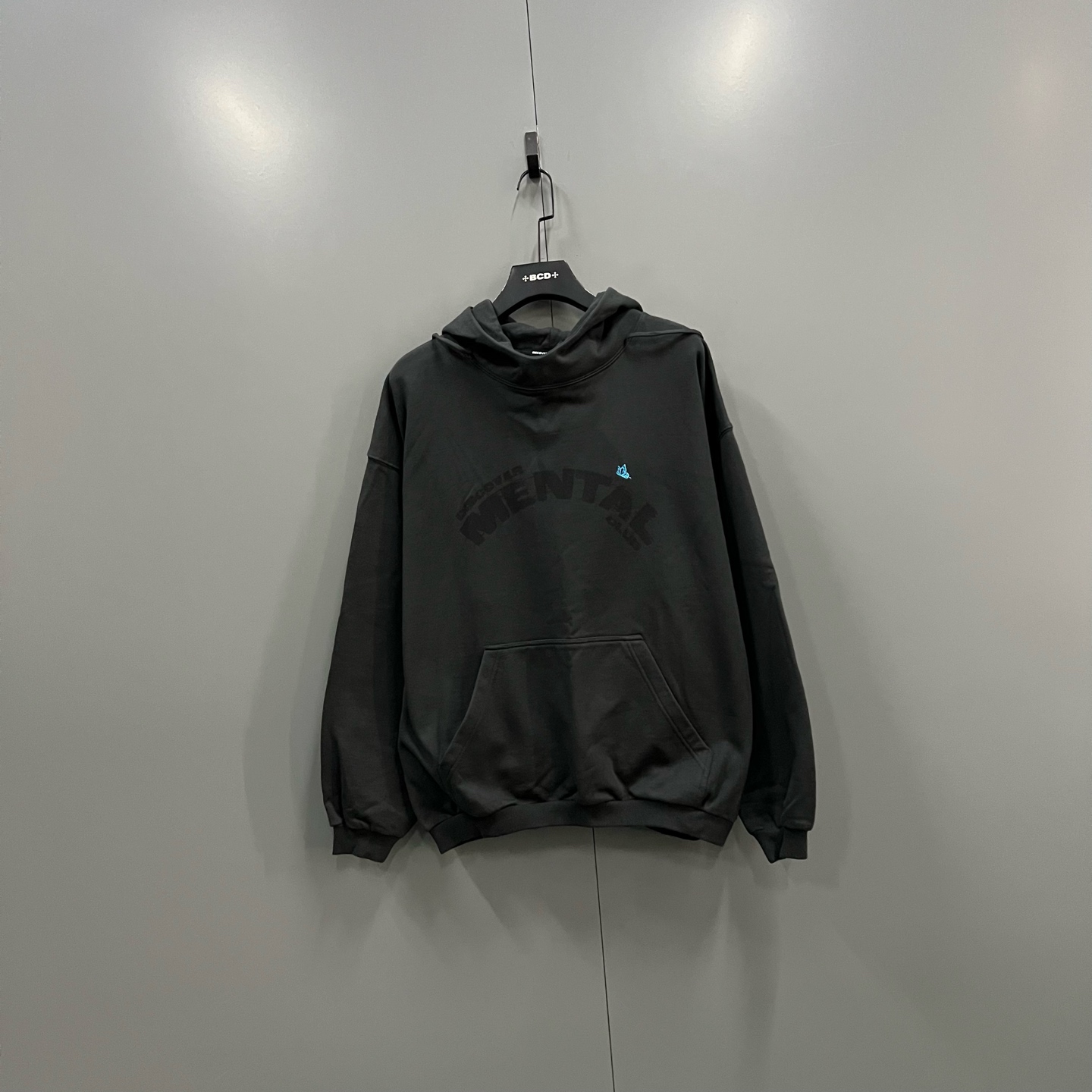 未使用 maje jp1218 DMC “大古靴蛱蝶”印花帽衫 020047