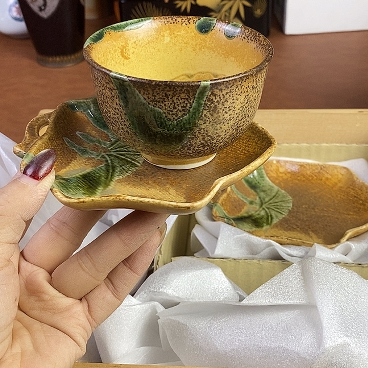 瓷器铜铁器木器木粉花瓶