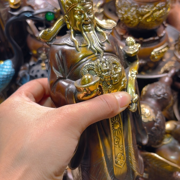 铜器摆件收收藏藏