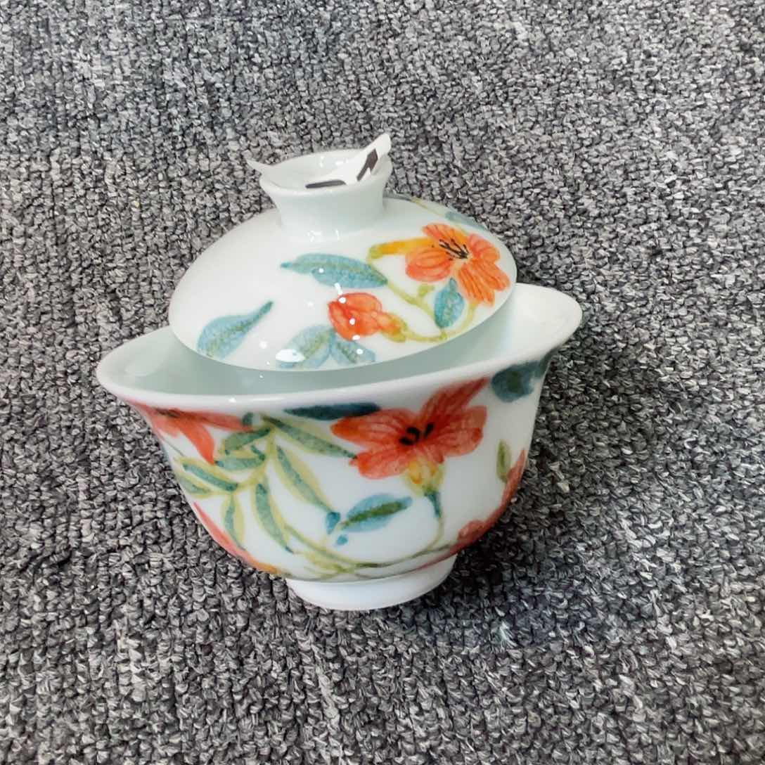 圆圆的圆圈是一个圆圈的形状