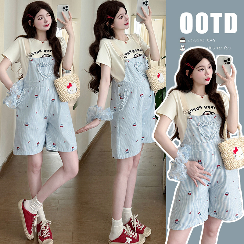 2025夏新款孕妇牛仔刺绣背带短裤韩版休闲套装可爱俏皮两件套