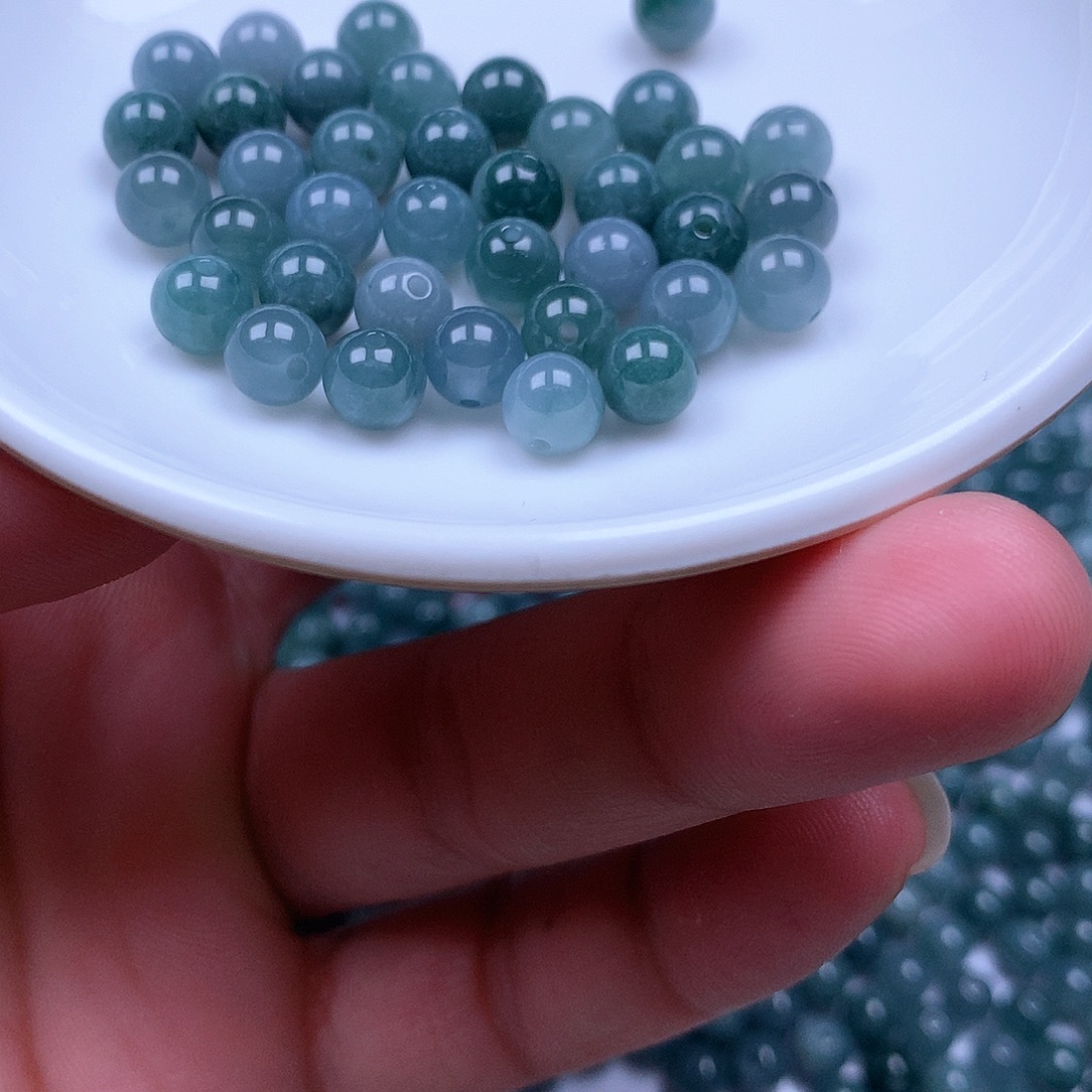 翡翠散珠翡翠翡翠卡6.8。110颗40元