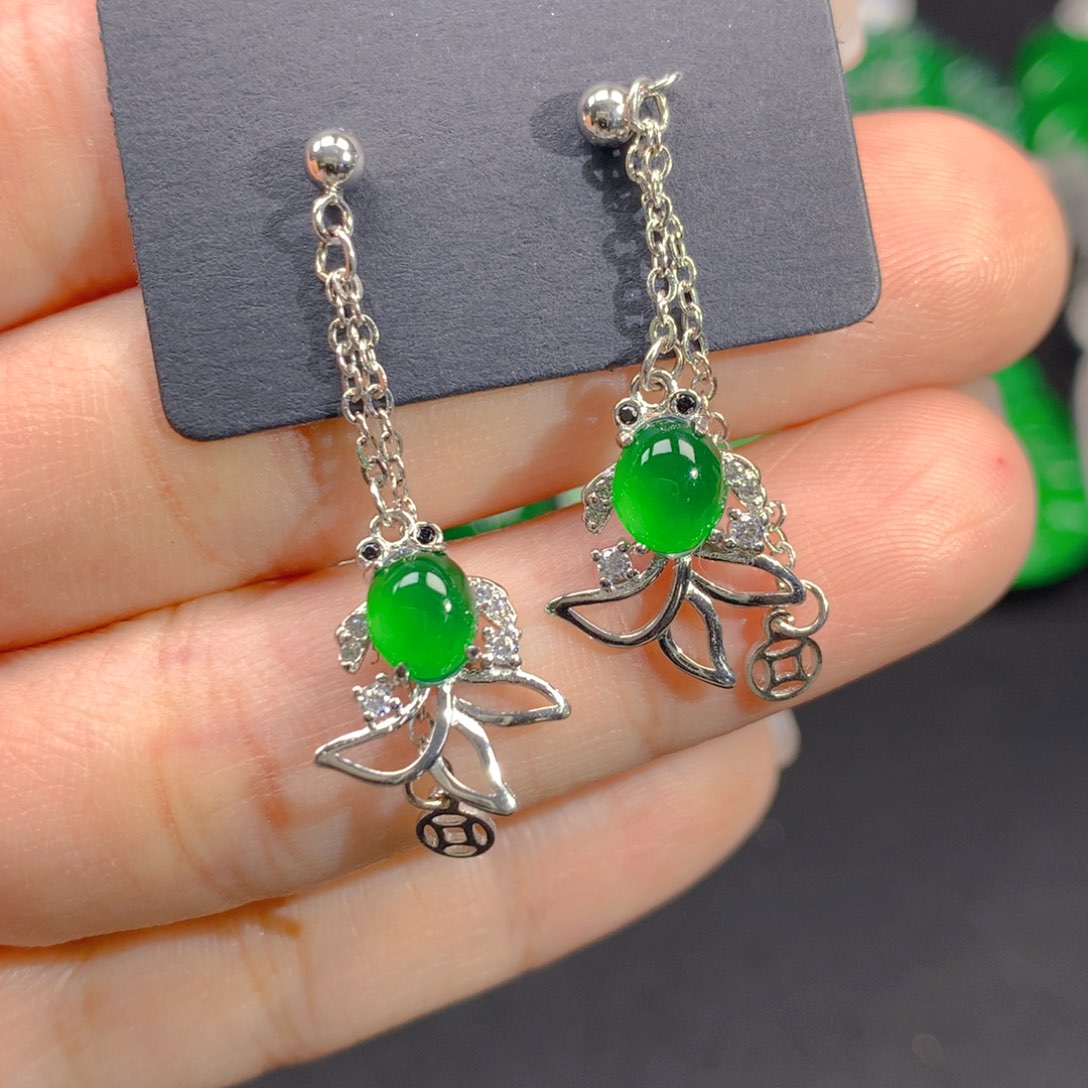 翡翠颈饰银S925镶嵌111111111