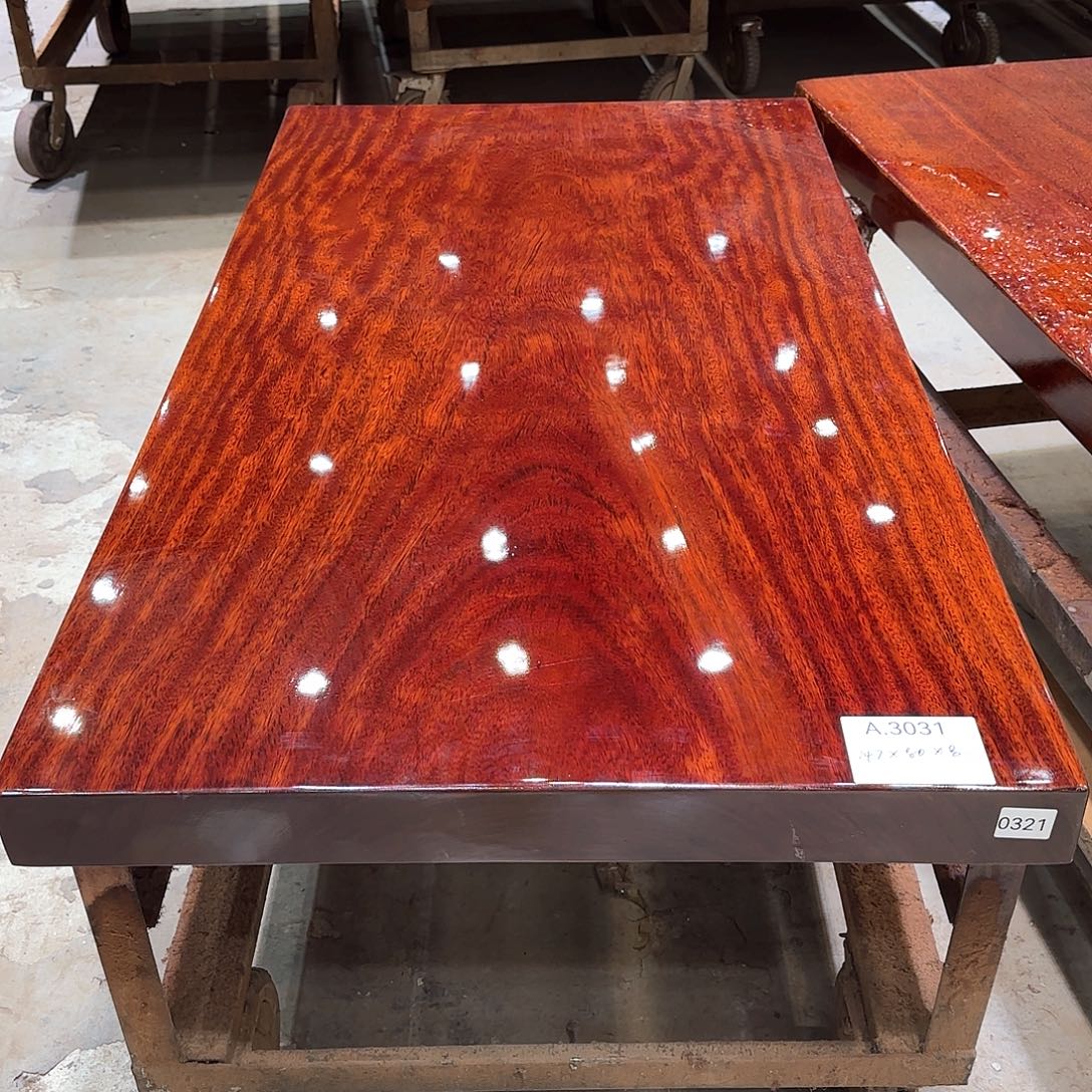 柏***装木（非红木类）实木大板