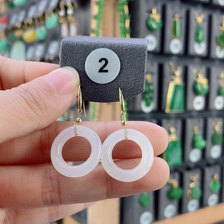 18K金镶嵌和田玉耳饰