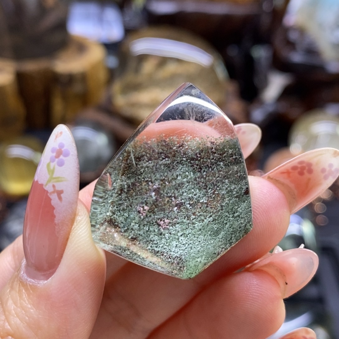 未镶嵌珠宝半成品水晶