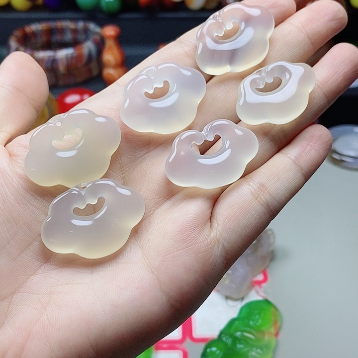 未镶嵌吊坠(不含链)玛瑙/玉髓晟****司