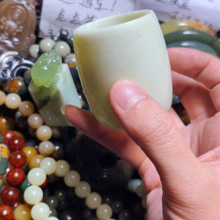 蛇纹石玉手链未镶嵌