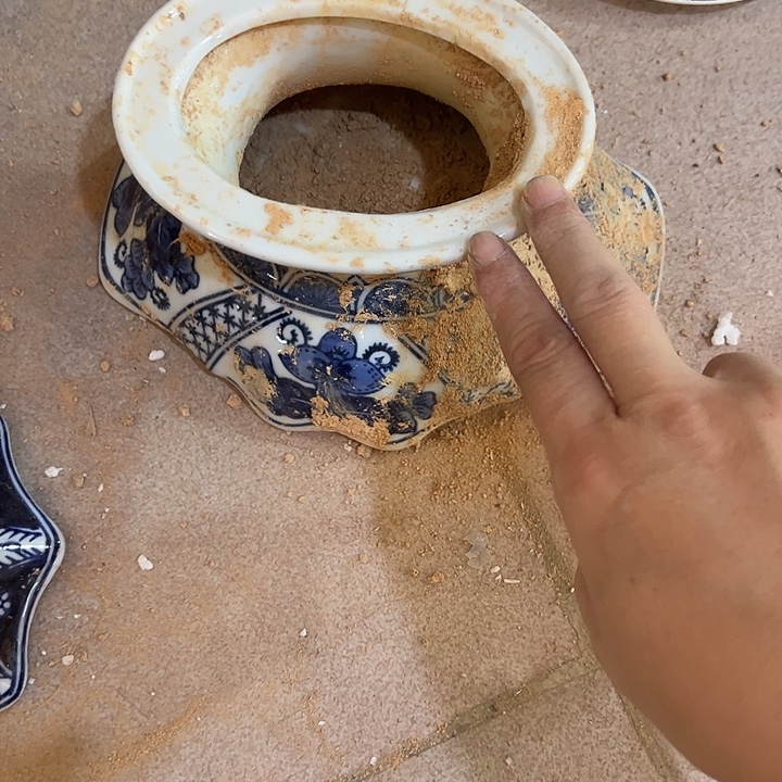 瓷片瑕。。。。。。。。。。。。。。。。