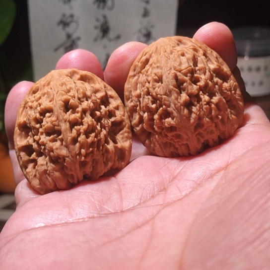 只***好吊坠文玩核桃40尺南疆石手把件001