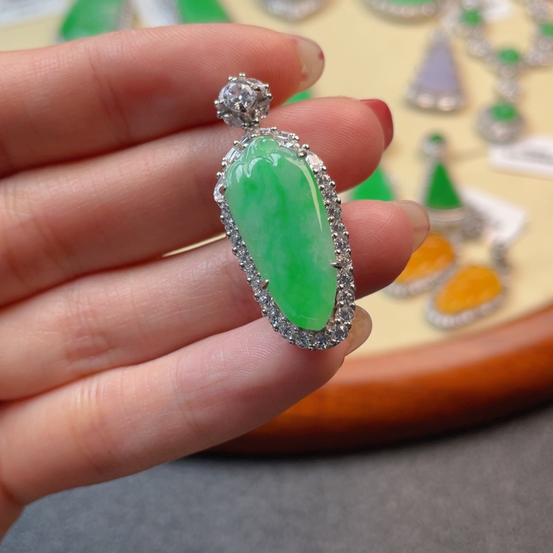 翡翠吊坠(不含链)银S925镶嵌