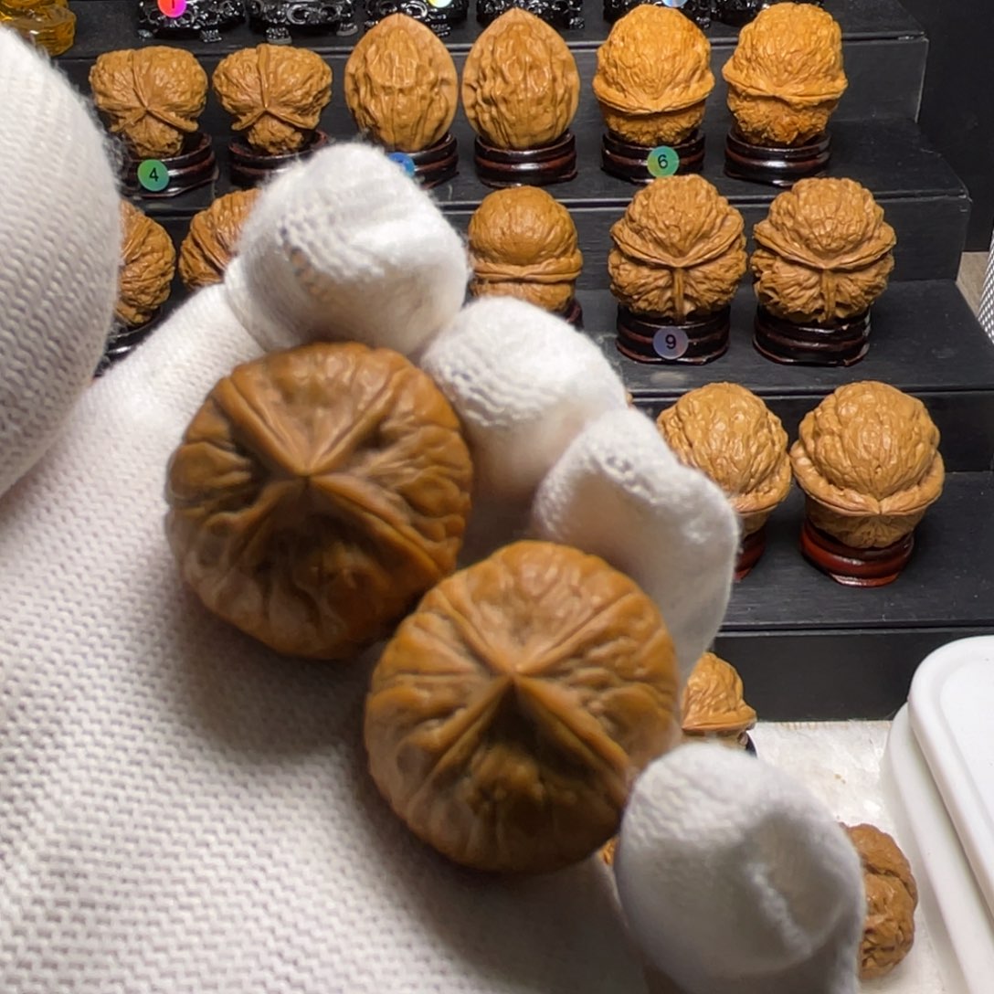 橙****把件文玩核桃Y20小元宝