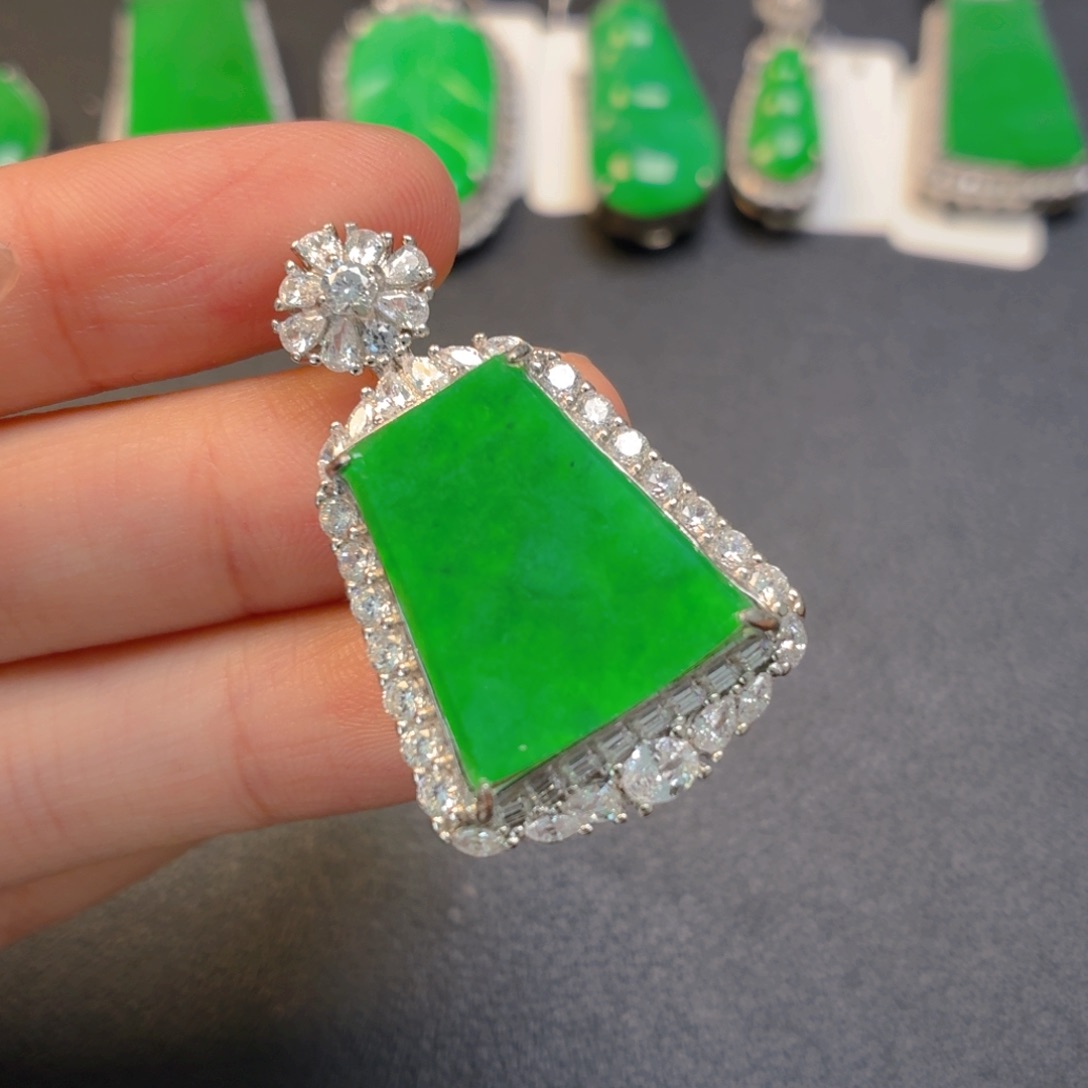 翡翠银S925镶嵌颈饰