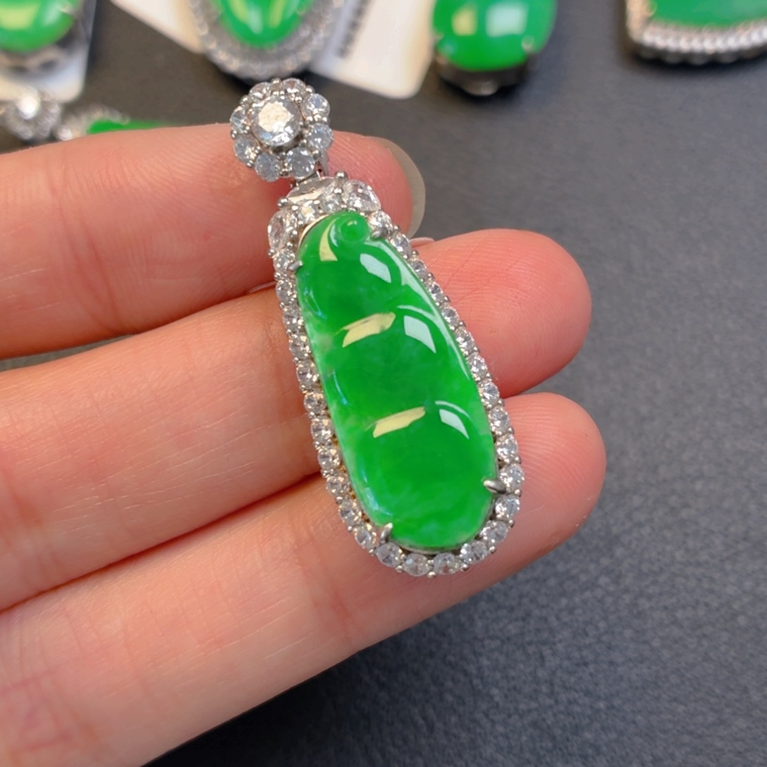 翡翠银S925镶嵌吊坠(不含链)