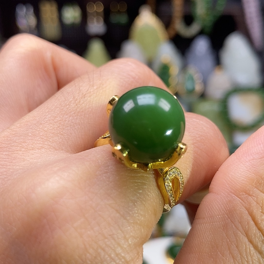 和田玉银S925镶嵌颈饰